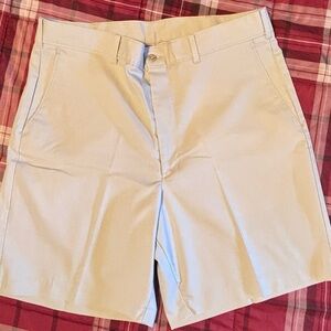Haggar Men's Beige Flat Front Shorts